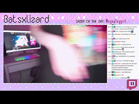 ❤️ GAMER GLEMTE Å SLÅ AV STRØMEN OG SPRUTTE LIVE PÅ LUFT ❤ Analvideo hos oss ️❤